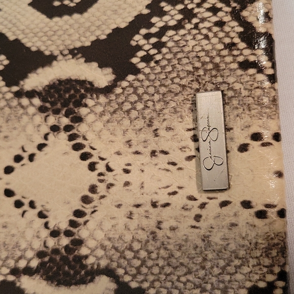 Jessica Simpson Clutch - Picture 2 of 5